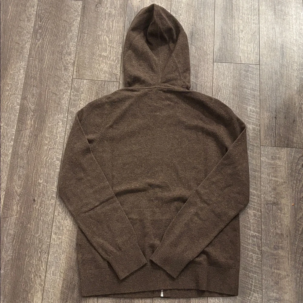 Quince Cashmere Full Zip Hoodie - Picture 6 of 6
